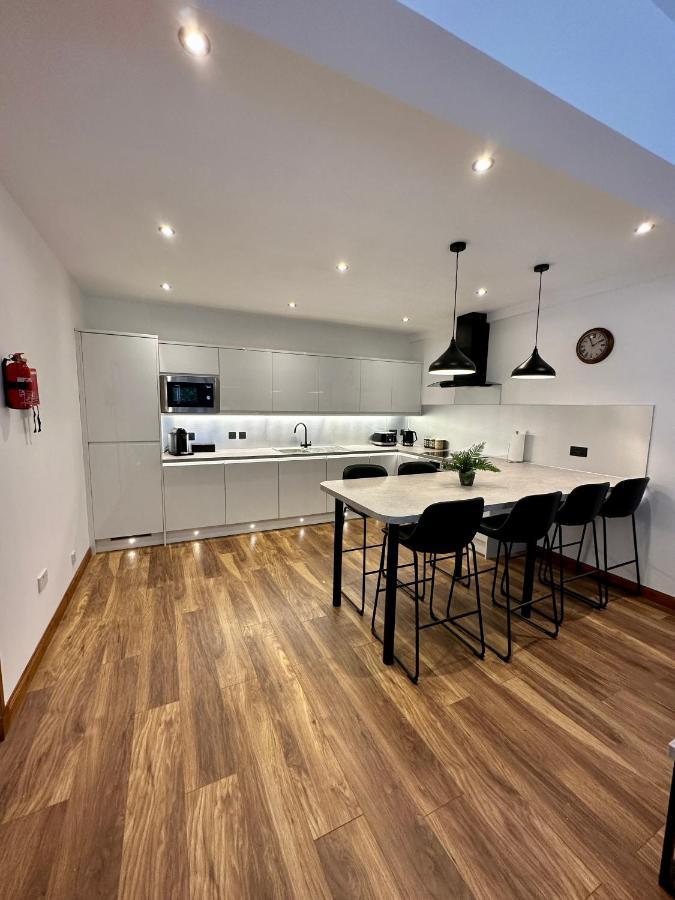 4 Sheraton Apartments فورت ويليام المظهر الخارجي الصورة